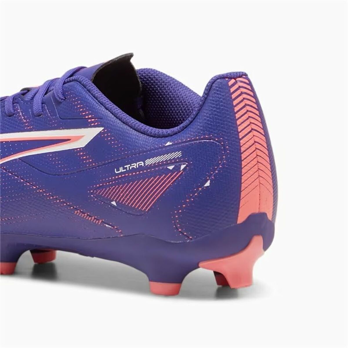 Purple Puma Ultra 5 Play FG/AG football boots with pink accents, side view.