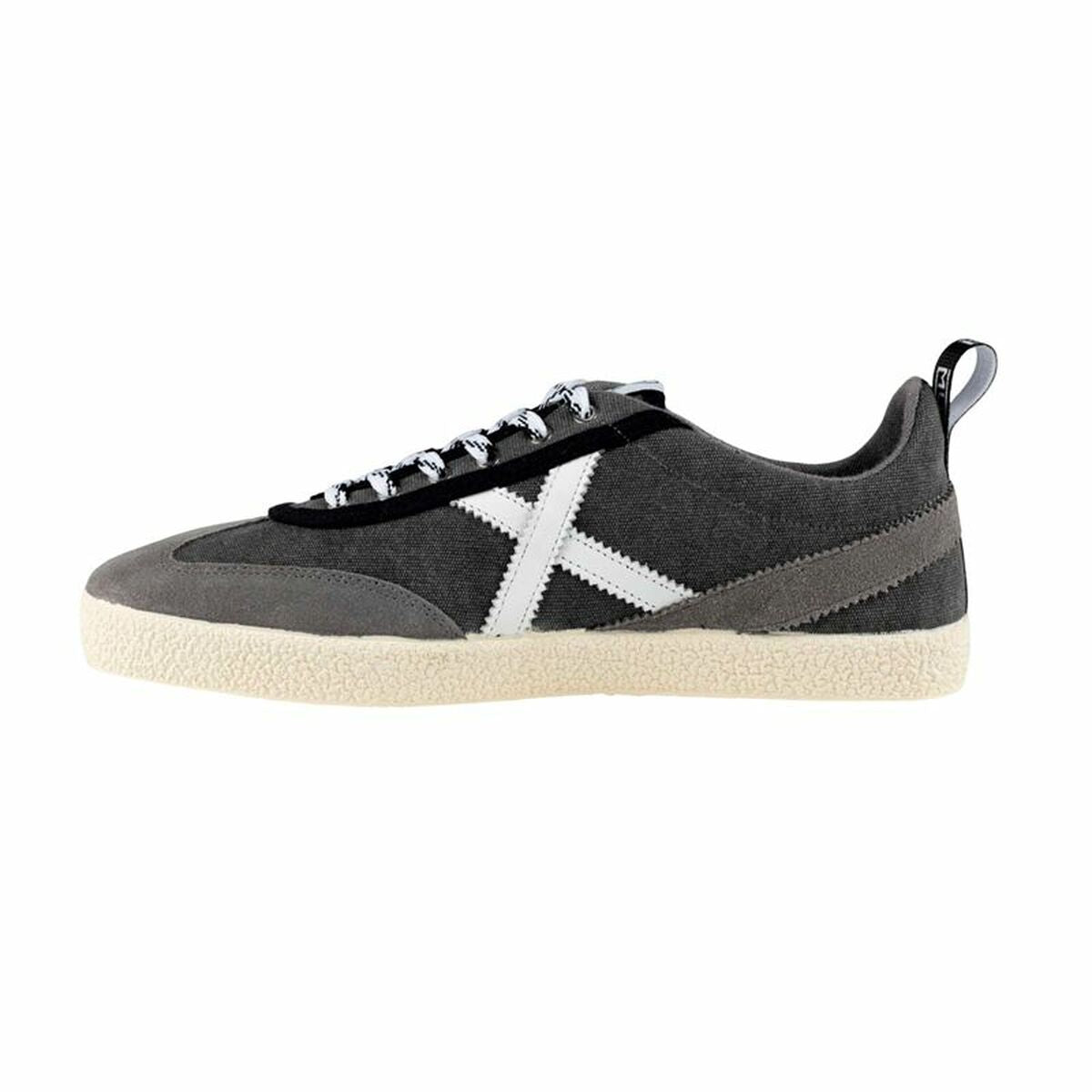 Sports Trainers for Women Munich Volata 86 Black